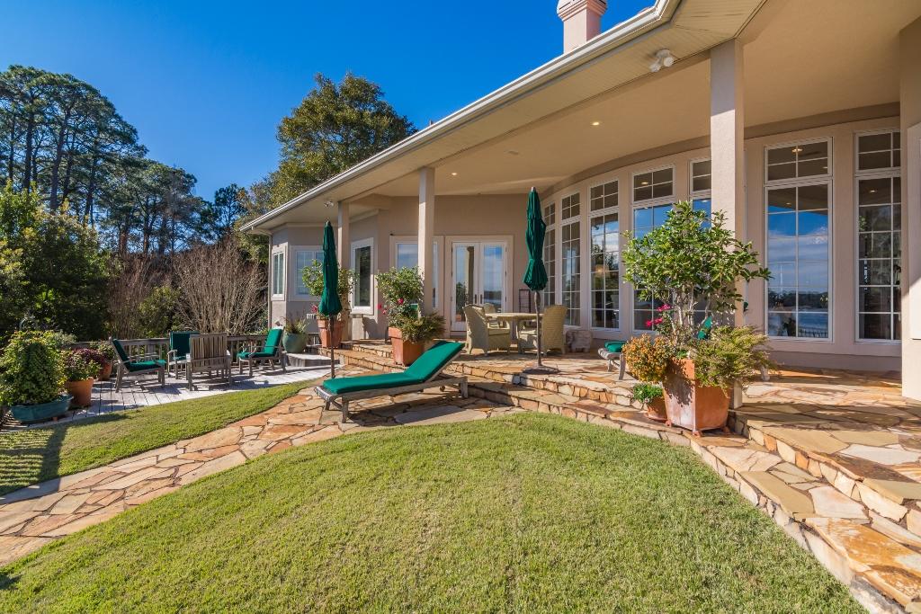 ROCKY BAYOU COUNTRY CLUB ESTATES 2 - Residential