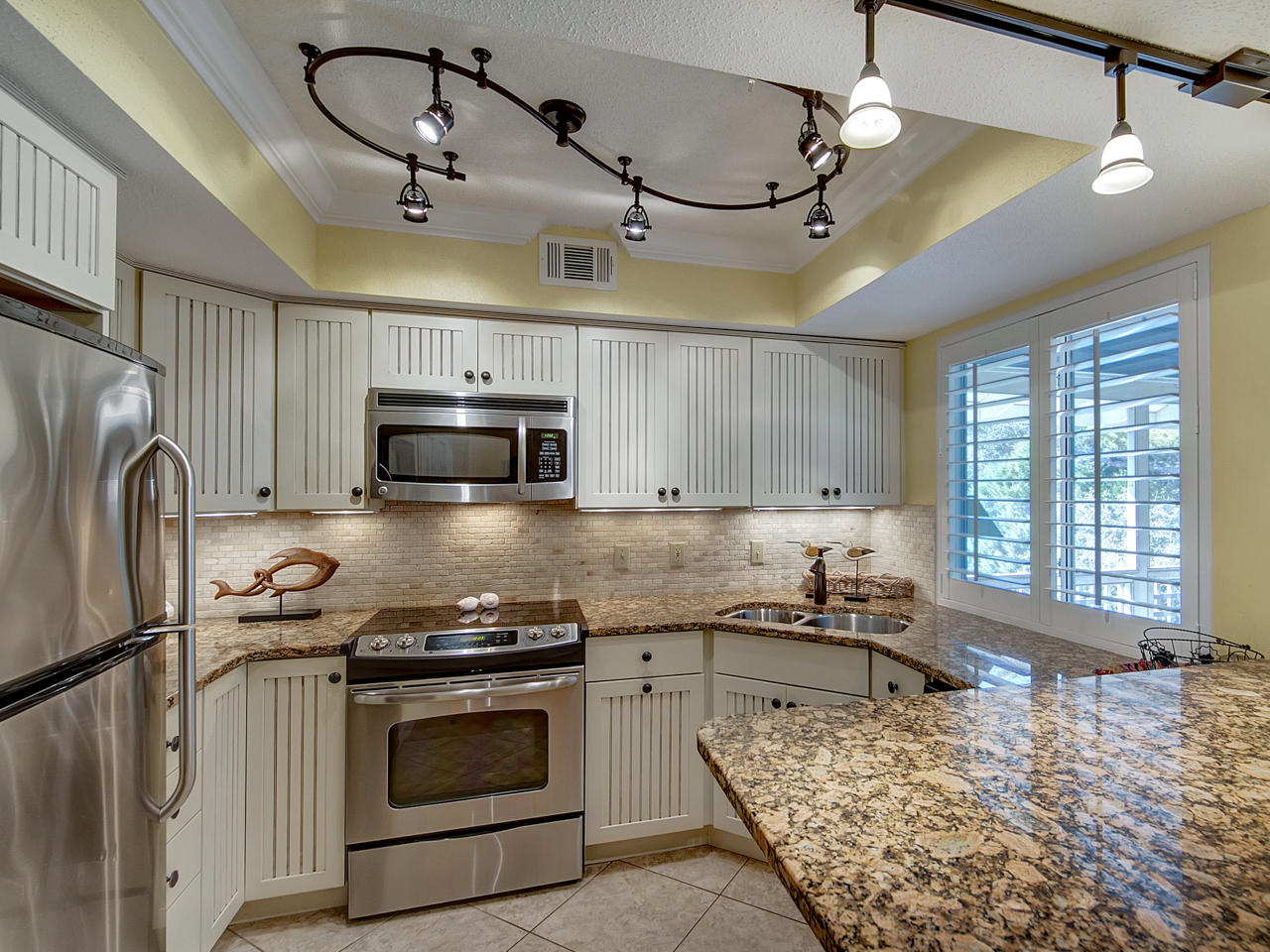 HIDDEN DUNES BEACH COTTAGES 2 - Residential