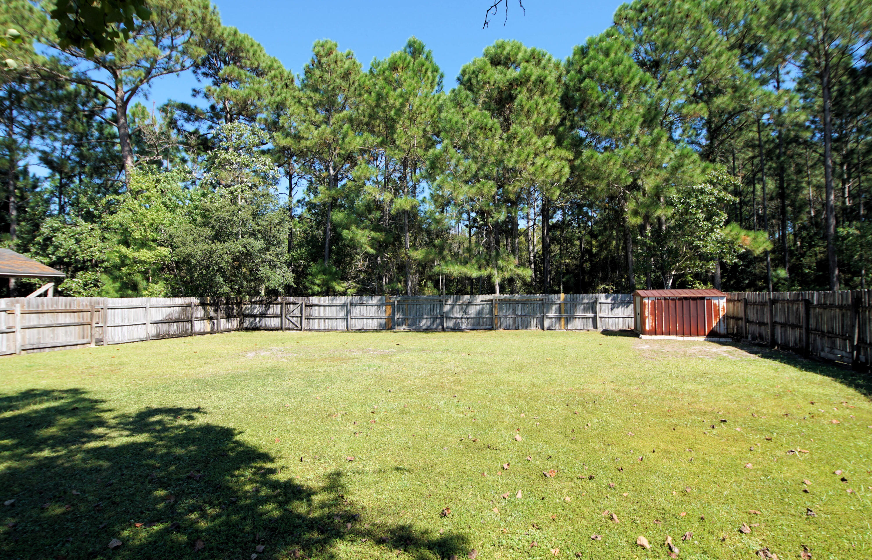 CRESCENT SHORES - Residential