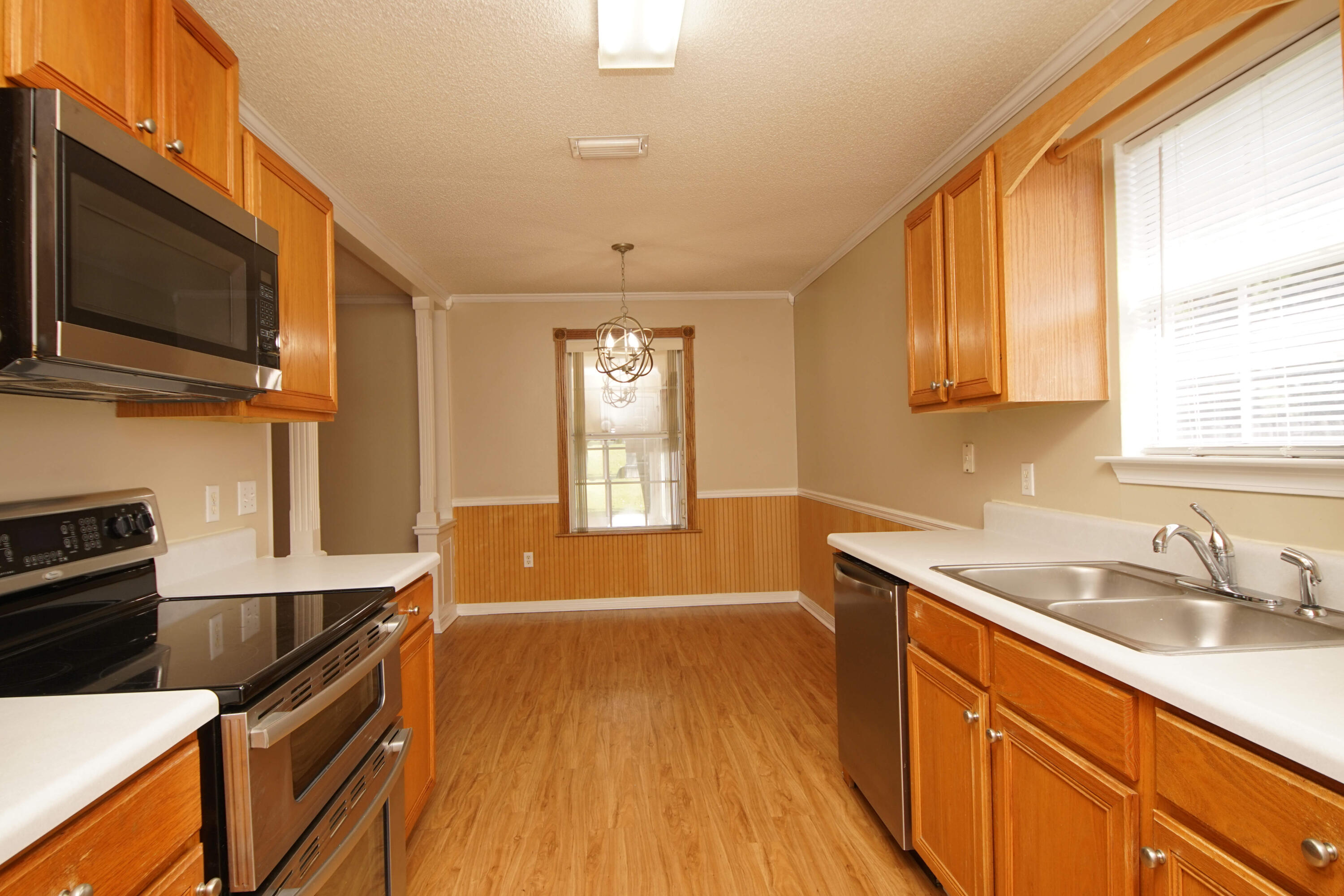 CRESCENT SHORES - Residential