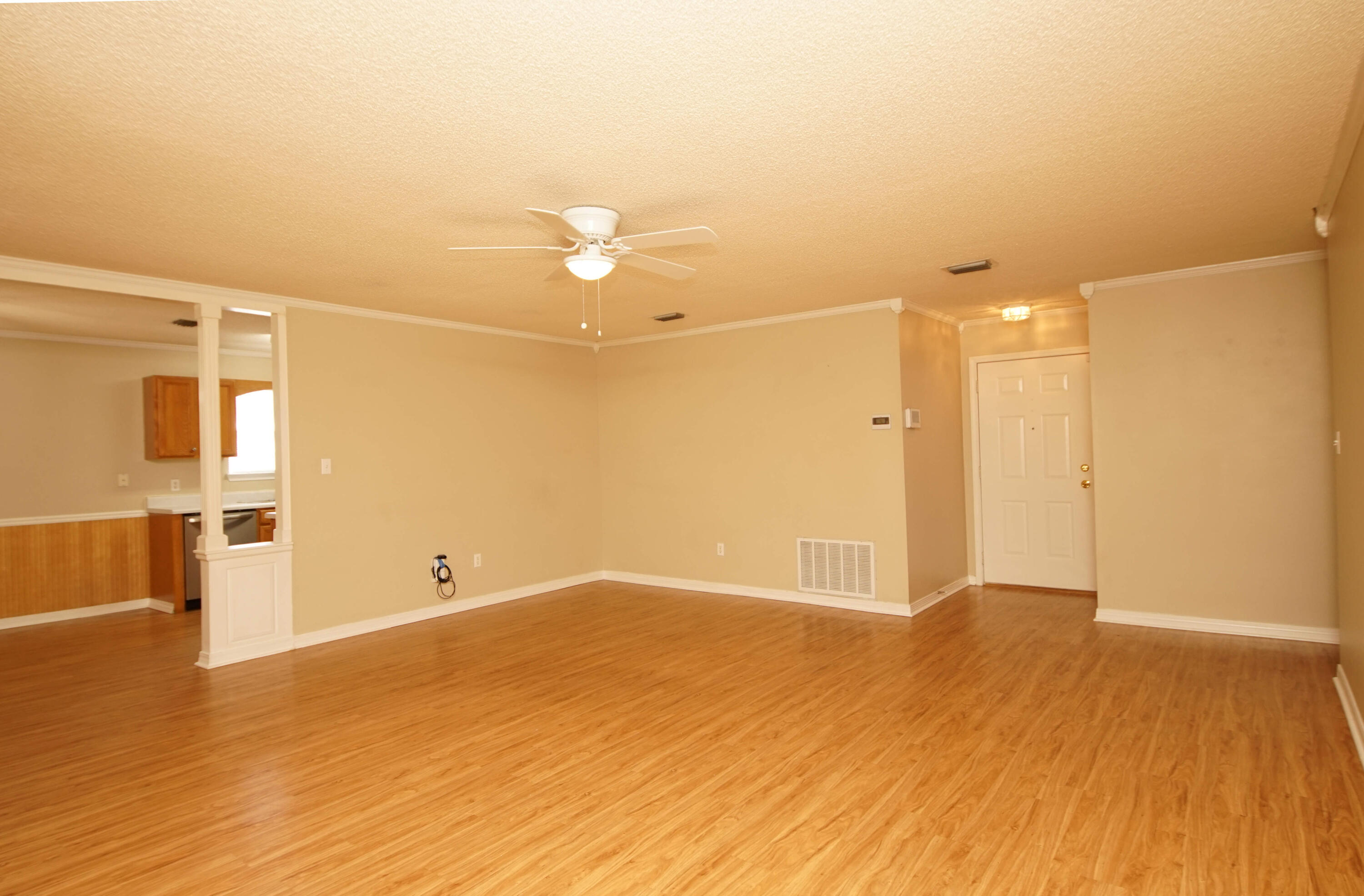 CRESCENT SHORES - Residential