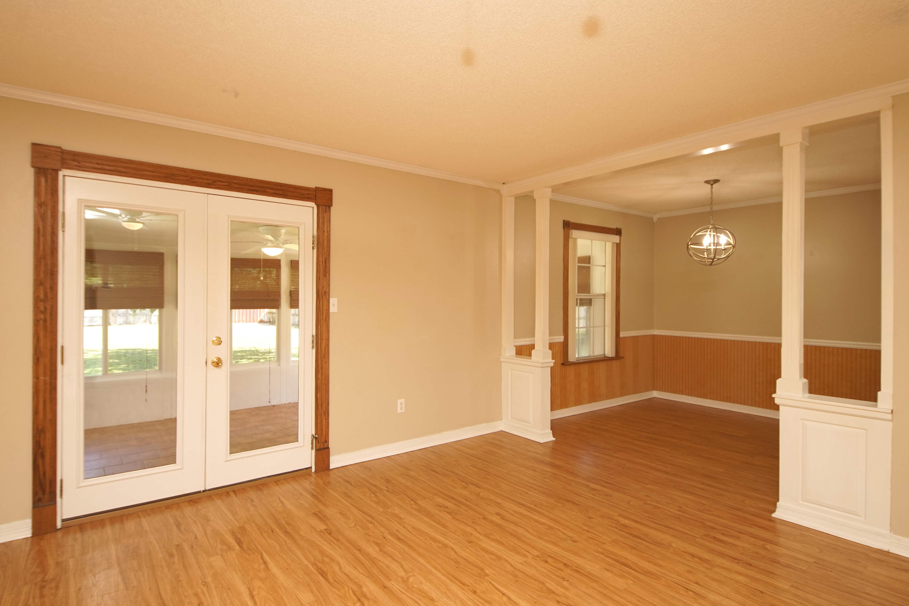 CRESCENT SHORES - Residential