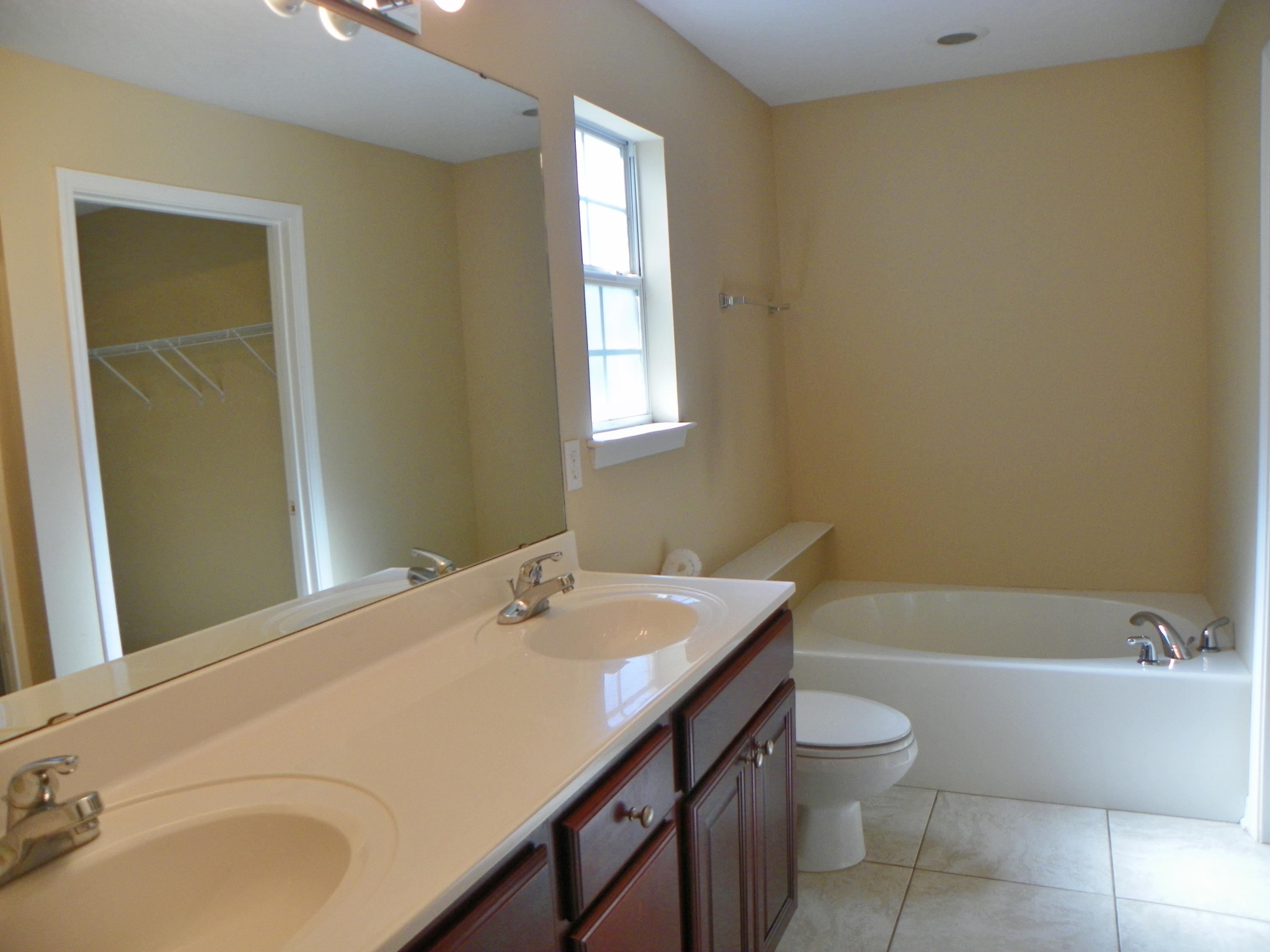 KUYKENDALL EST - Residential