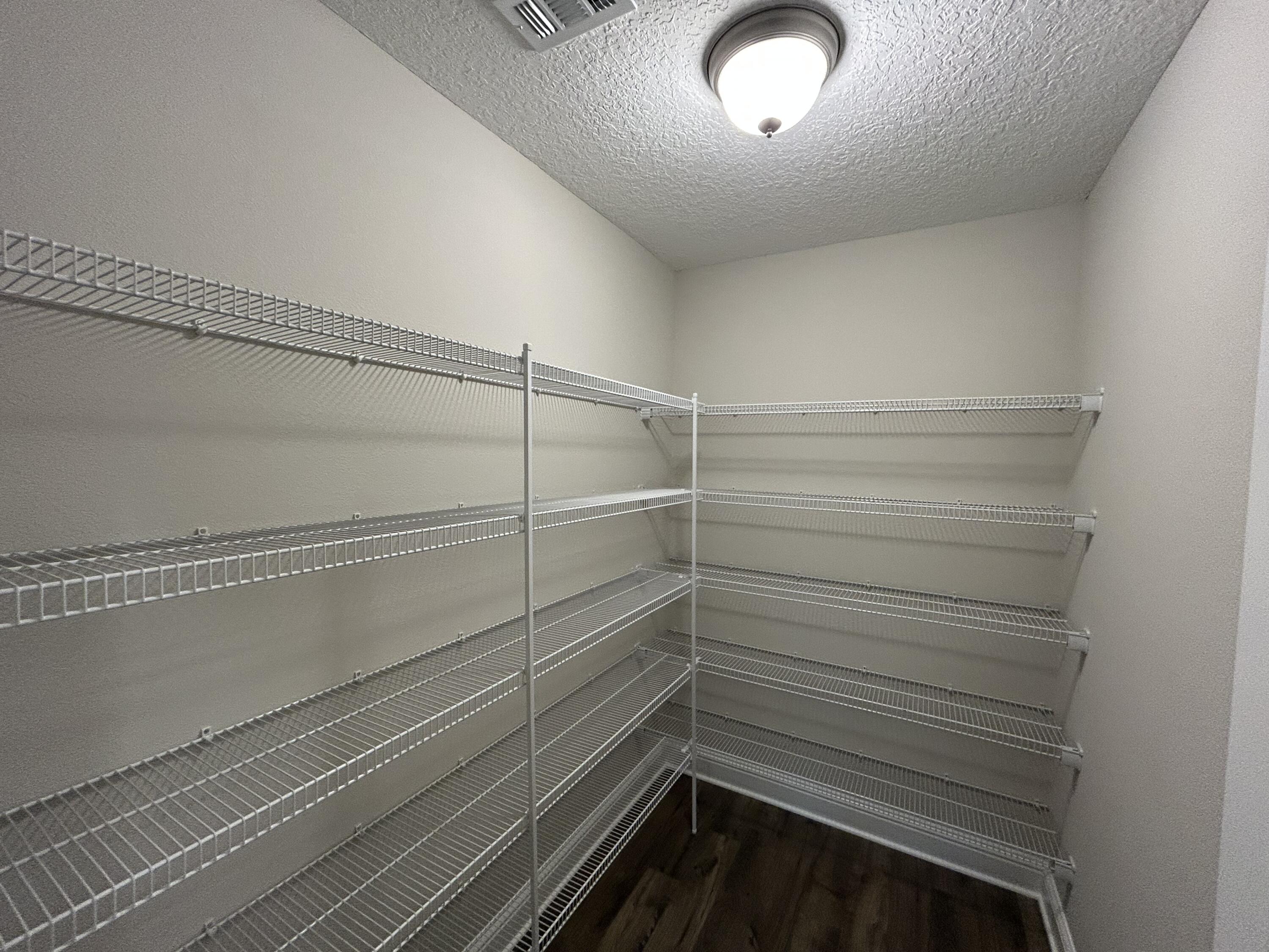 CREETS LANDING - Residential