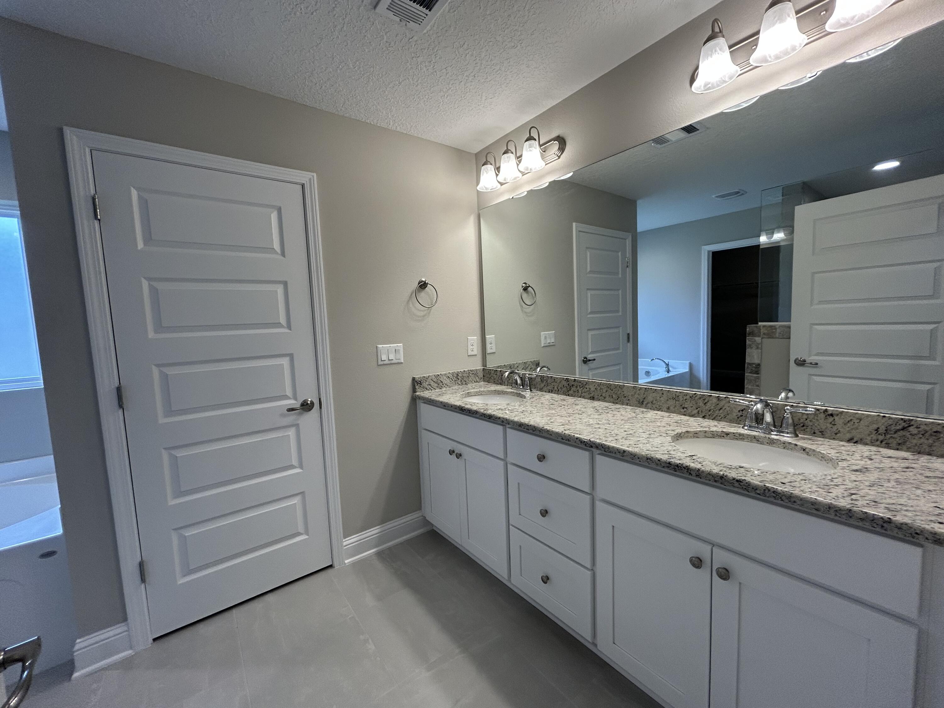 CREETS LANDING - Residential