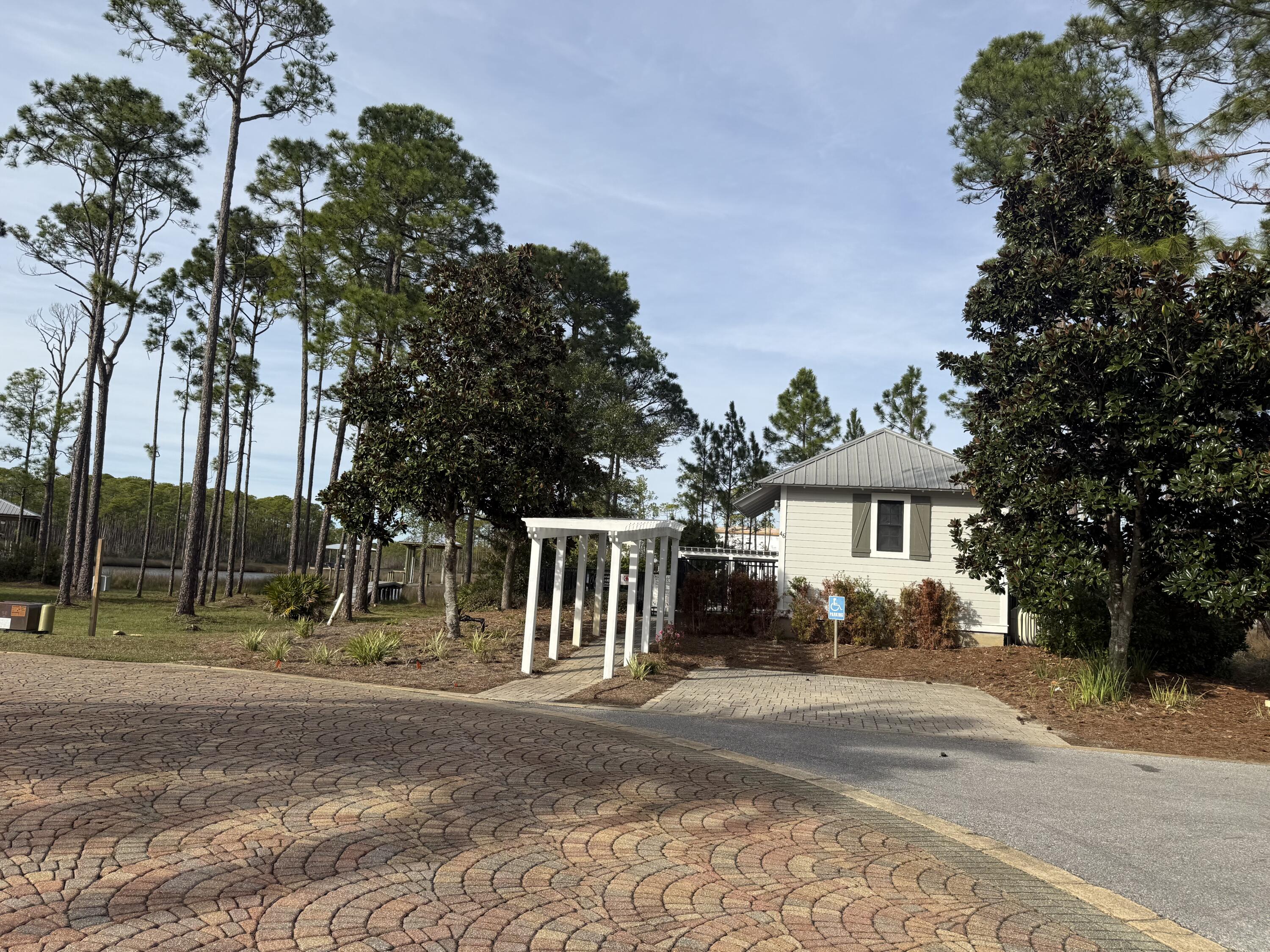 CESSNA LANDING - Land