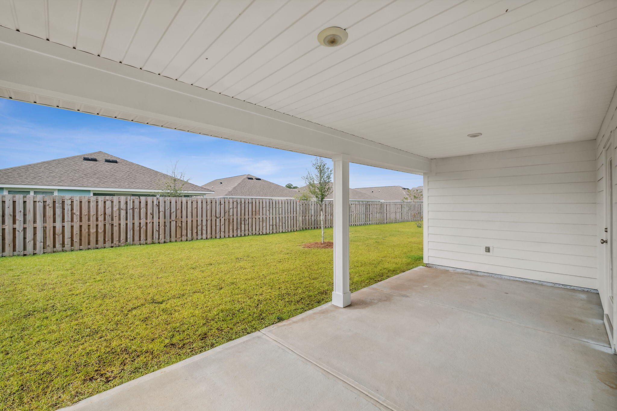 HAMMOCK BAY - Residential Lease