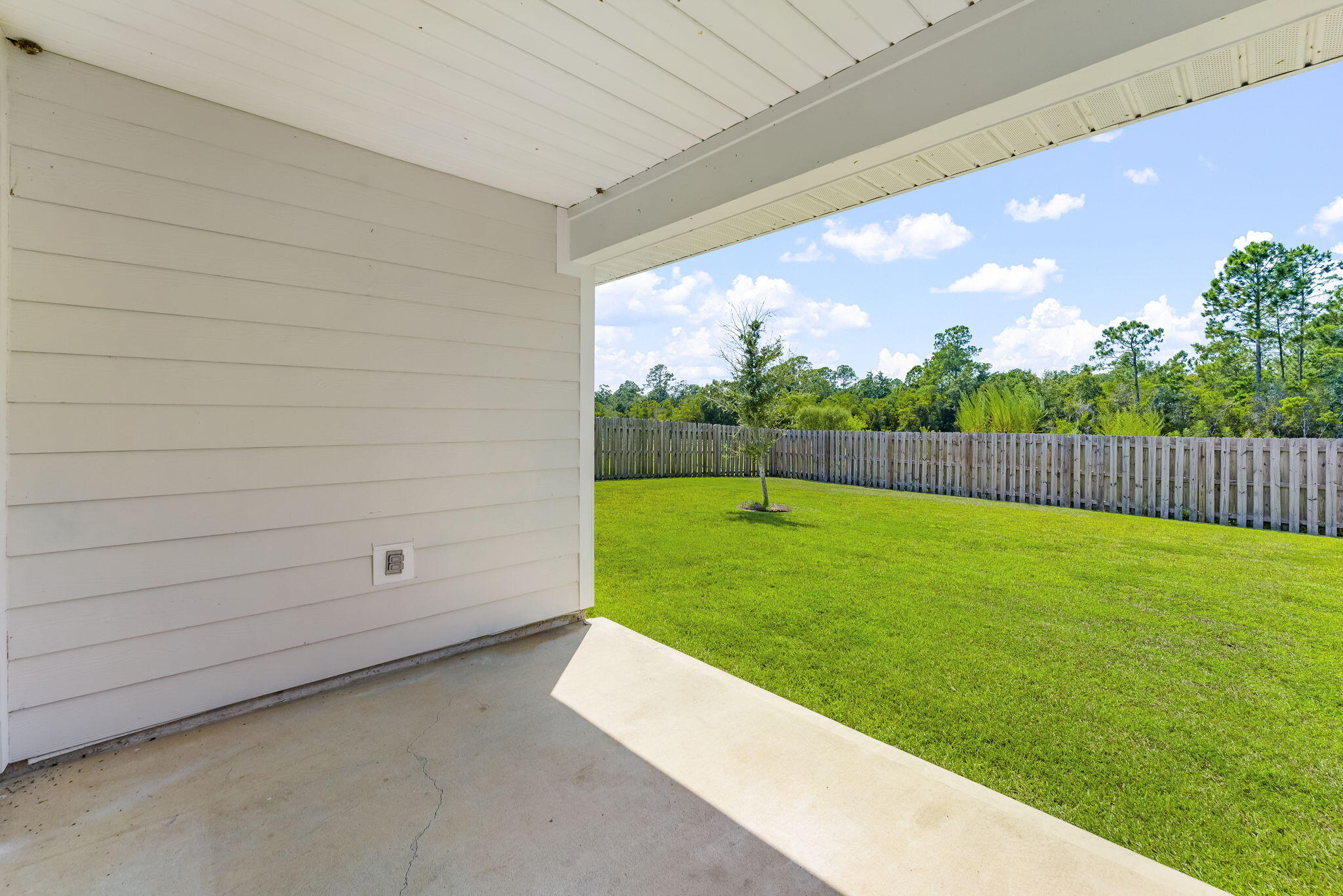 HAMMOCK BAY - Residential Lease