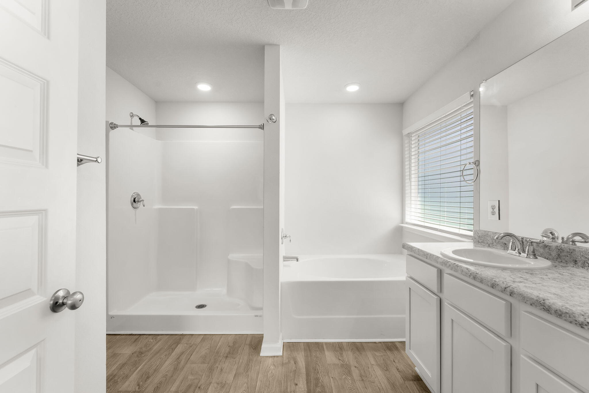 HAMMOCK BAY - Residential Lease