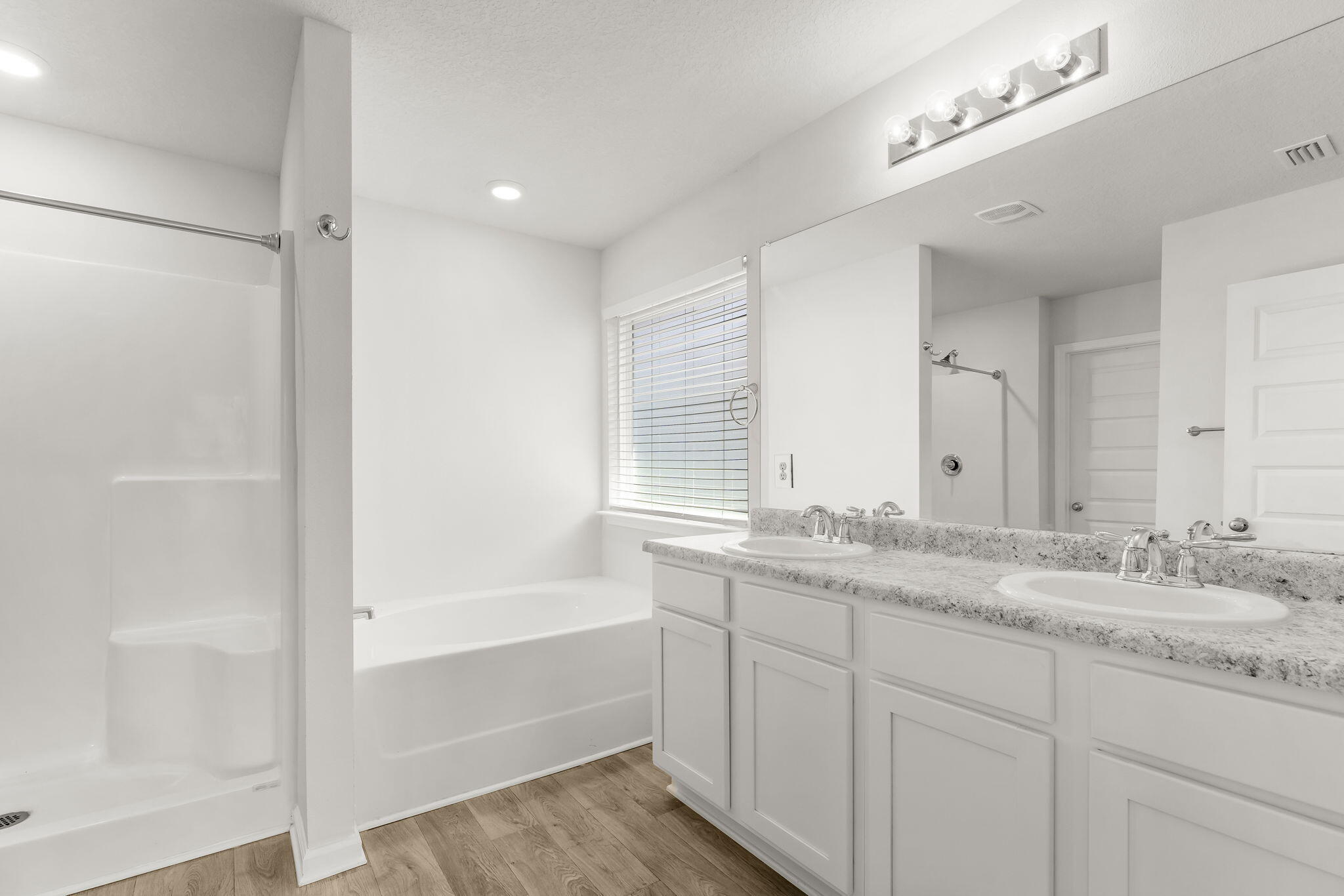 HAMMOCK BAY - Residential Lease