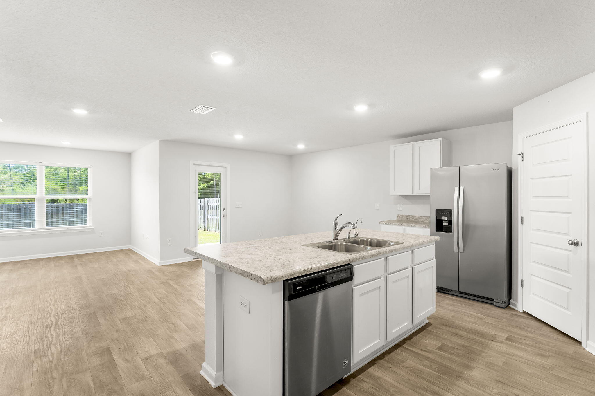HAMMOCK BAY - Residential Lease