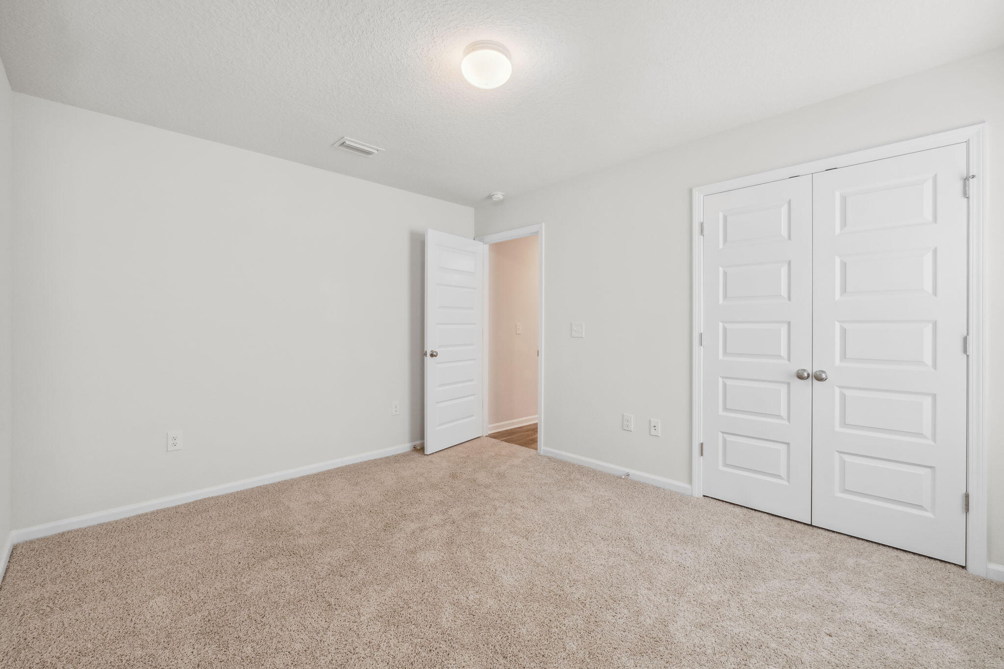 HAMMOCK BAY - Residential Lease