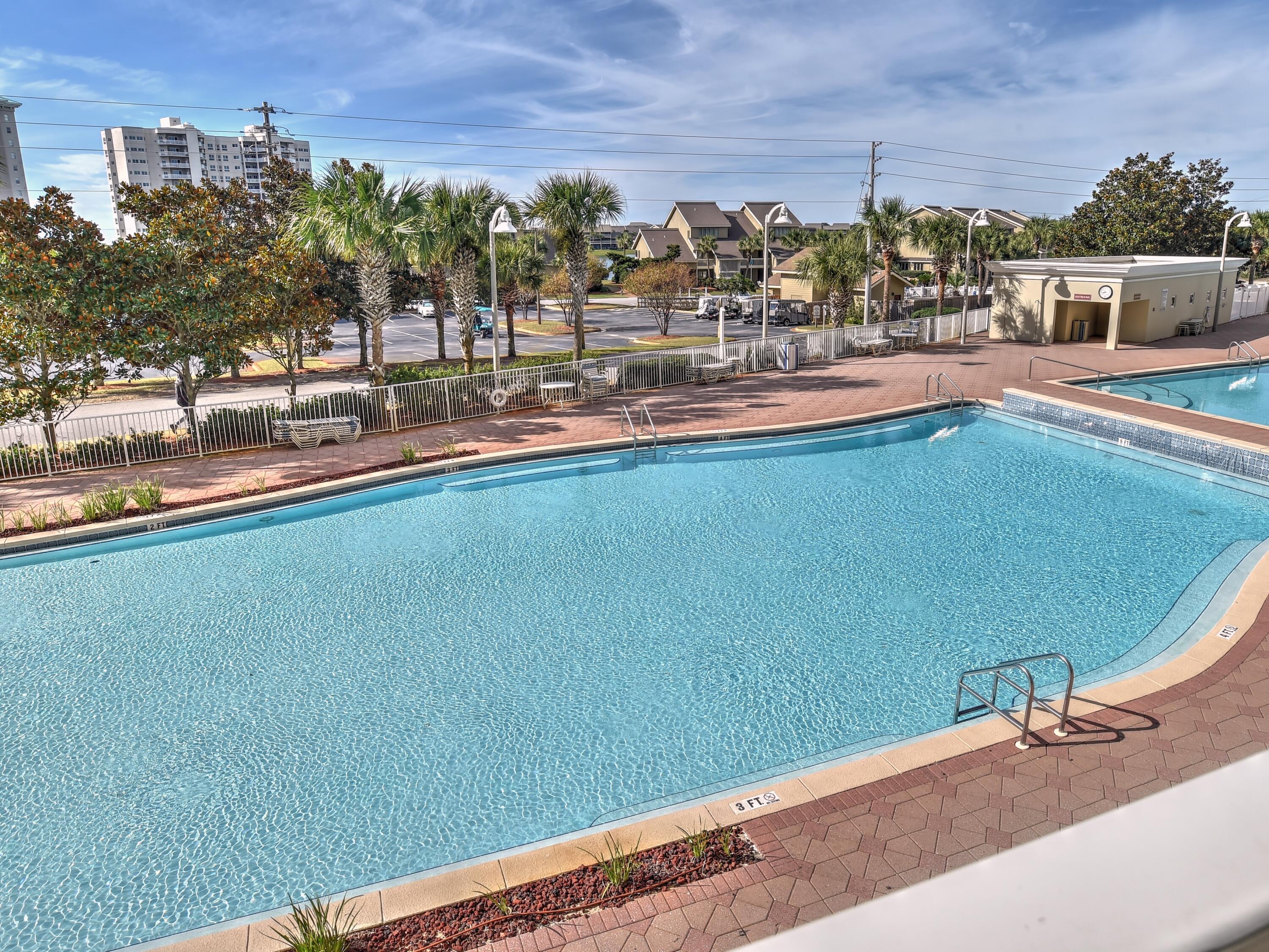 ARIEL DUNES II - Residential