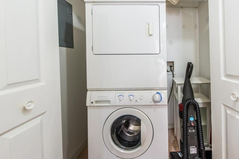 CRYSTAL BEACH COTTAGES - Residential