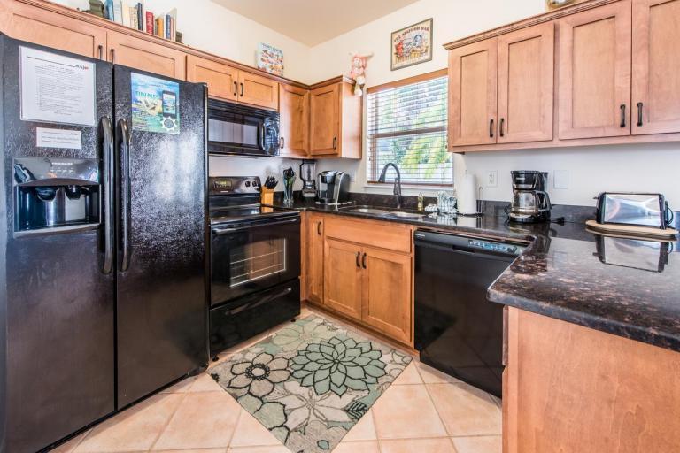 CRYSTAL BEACH COTTAGES - Residential