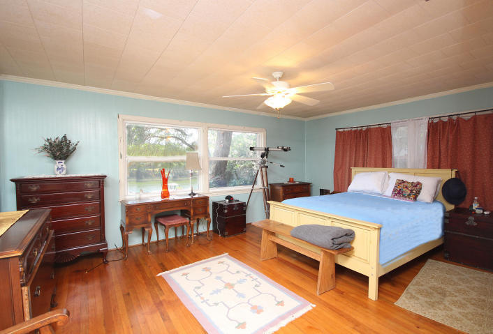 MOONEYS NORTH S/D - Residential