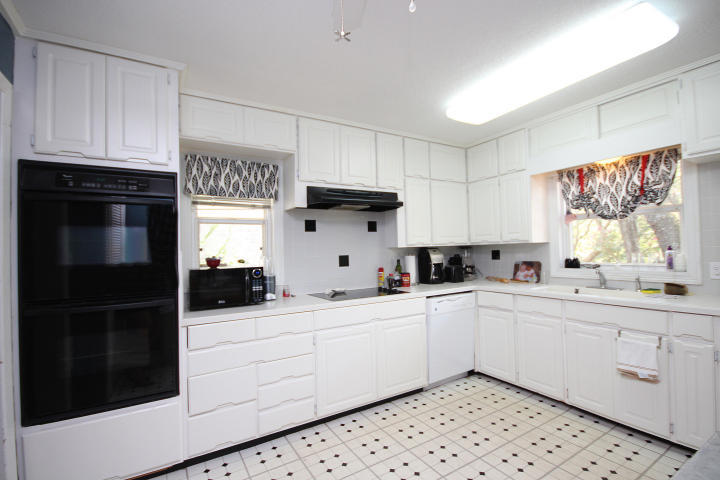 MOONEYS NORTH S/D - Residential