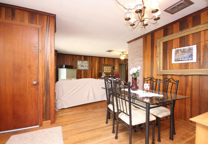 MOONEYS NORTH S/D - Residential