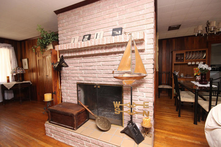 MOONEYS NORTH S/D - Residential