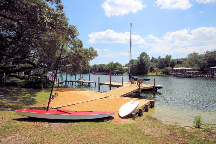 MOONEYS NORTH S/D - Residential