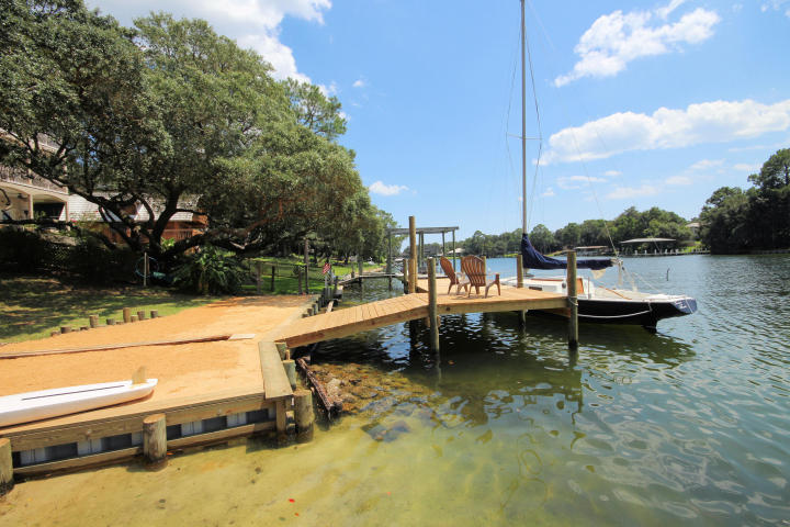 MOONEYS NORTH S/D - Residential