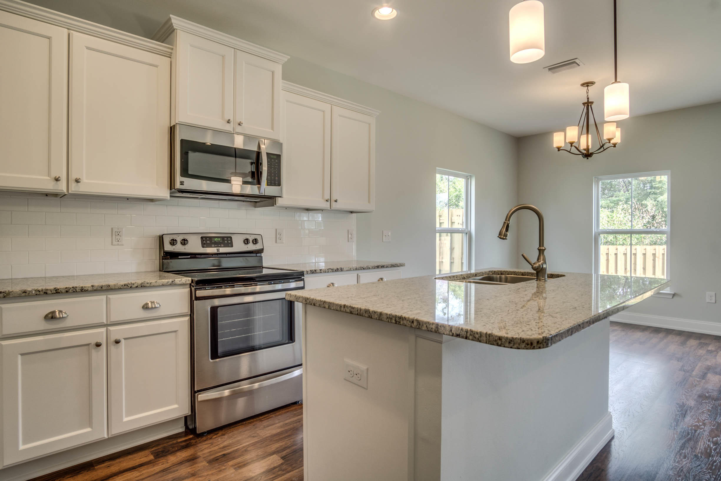 CARONDOLET T/H - Residential