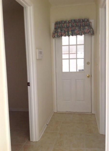 WOODLAND SHORES T/H PH 3 - Residential Lease