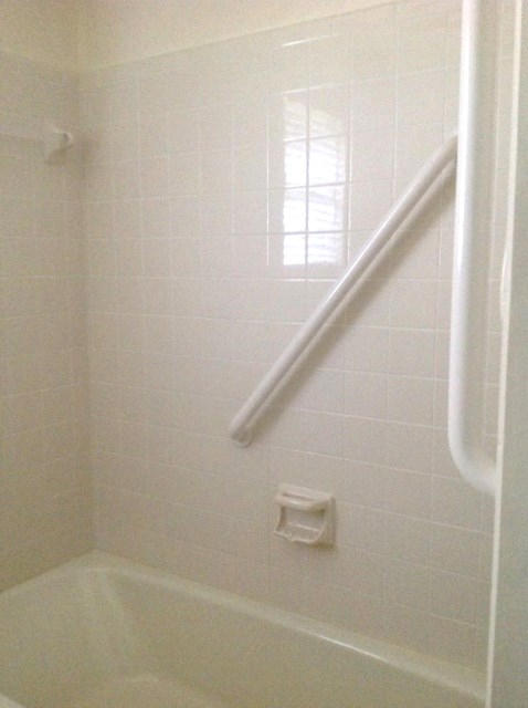 WOODLAND SHORES T/H PH 3 - Residential Lease