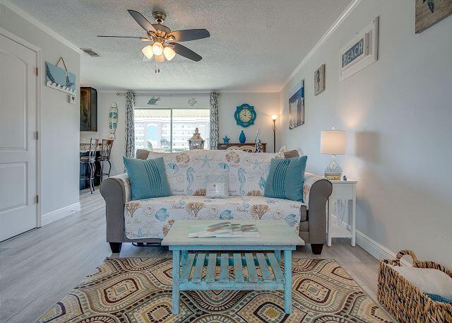 ISLAND GARDENS CONDO - Residential