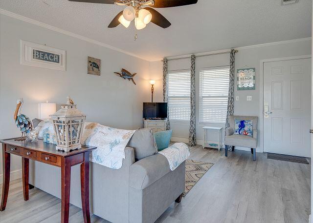 ISLAND GARDENS CONDO - Residential