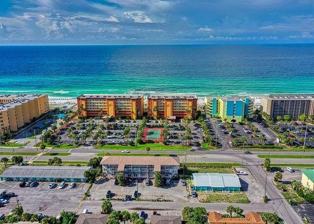 ISLAND GARDENS CONDO - Residential