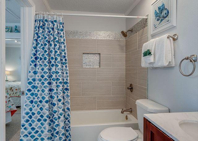 ISLAND GARDENS CONDO - Residential