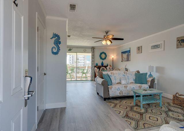ISLAND GARDENS CONDO - Residential