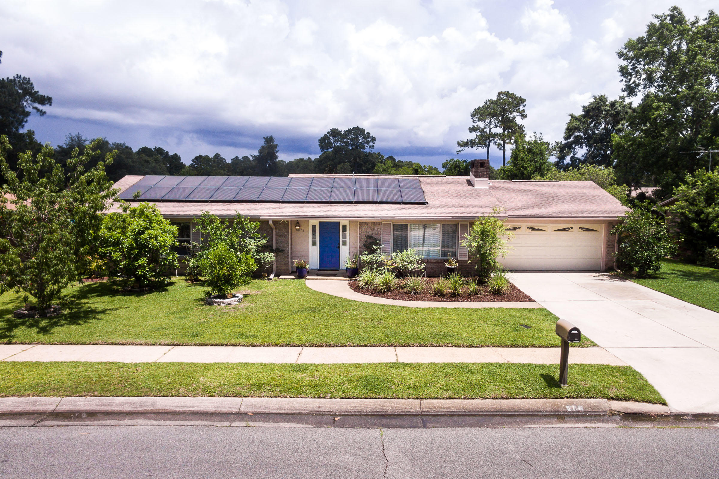 PINEDALE 1ST ADDN - Residential