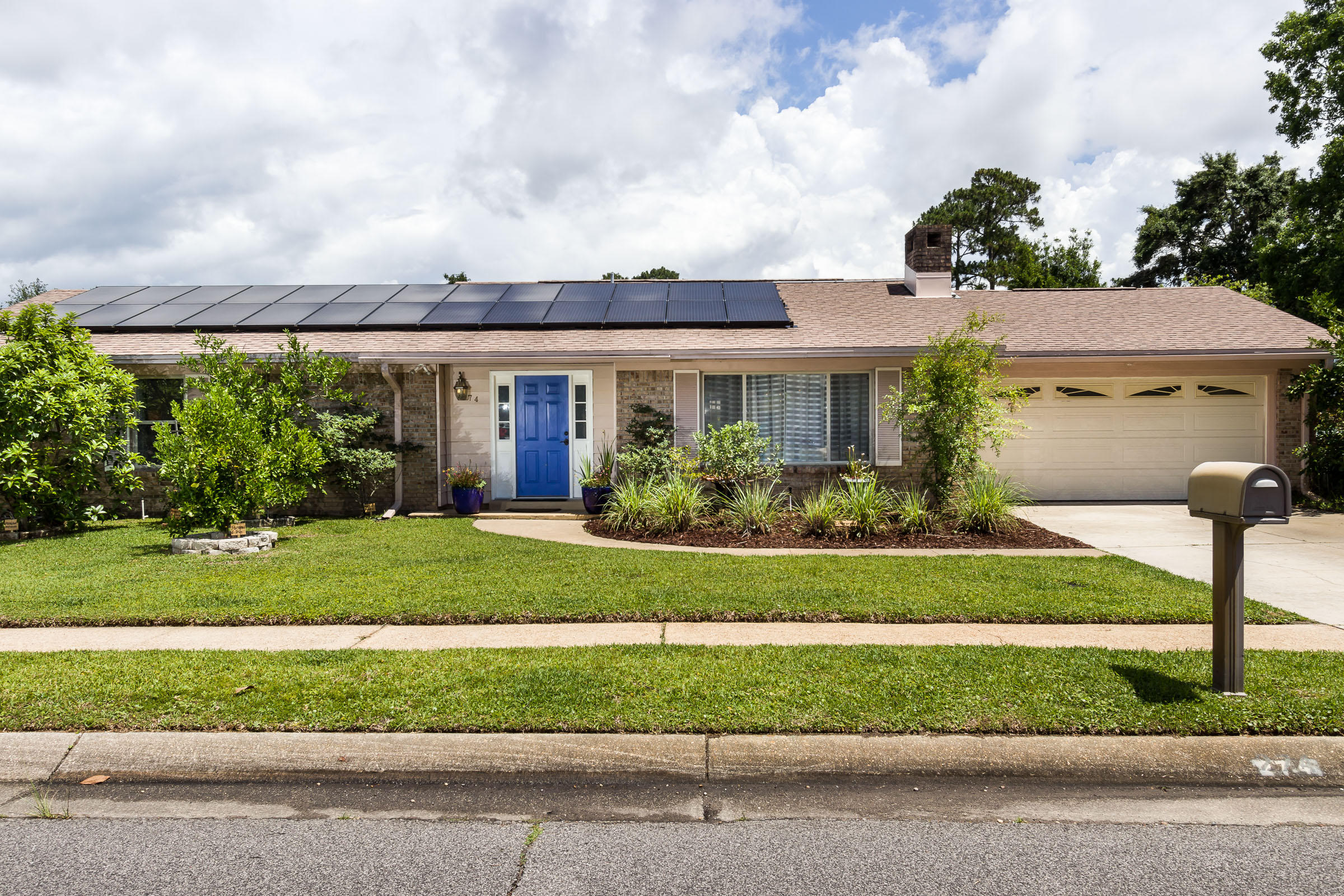 PINEDALE 1ST ADDN - Residential