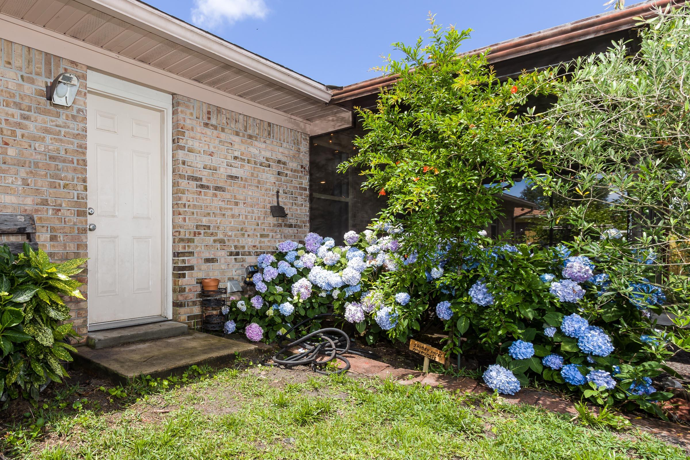 PINEDALE 1ST ADDN - Residential