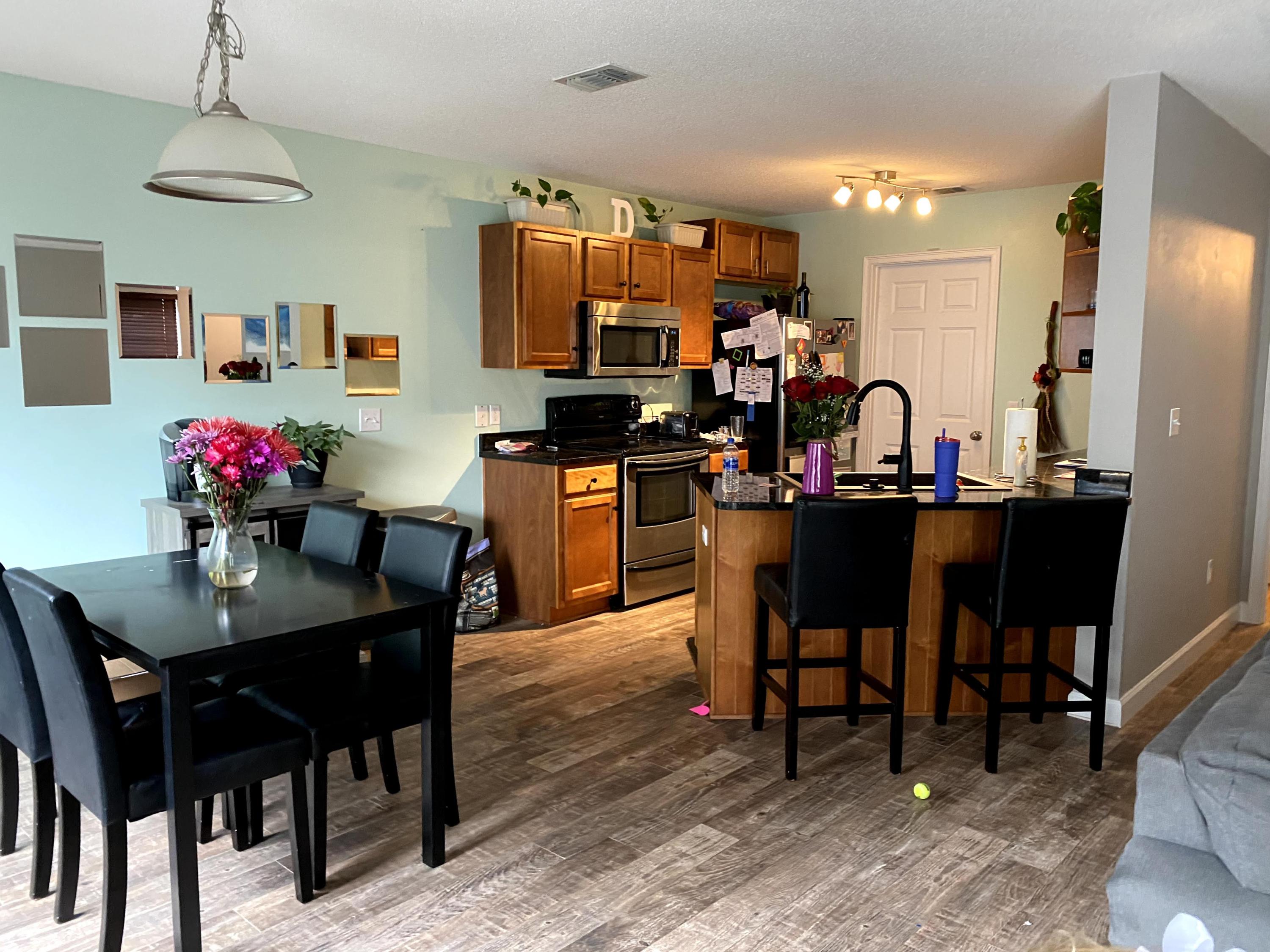 SUMMERWOOD - Residential