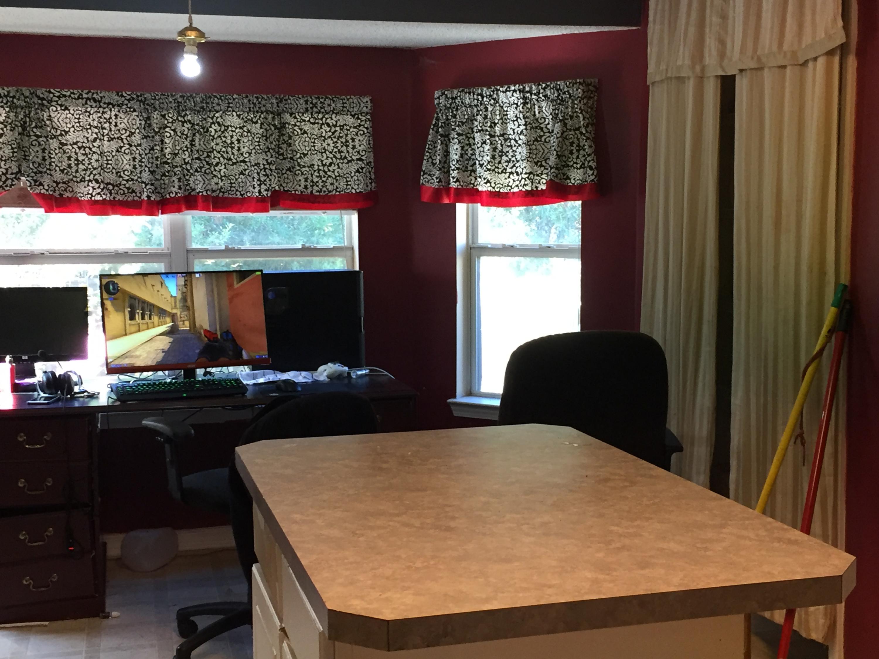 NORTHVIEW ESTATES 7TH ADDN - Residential