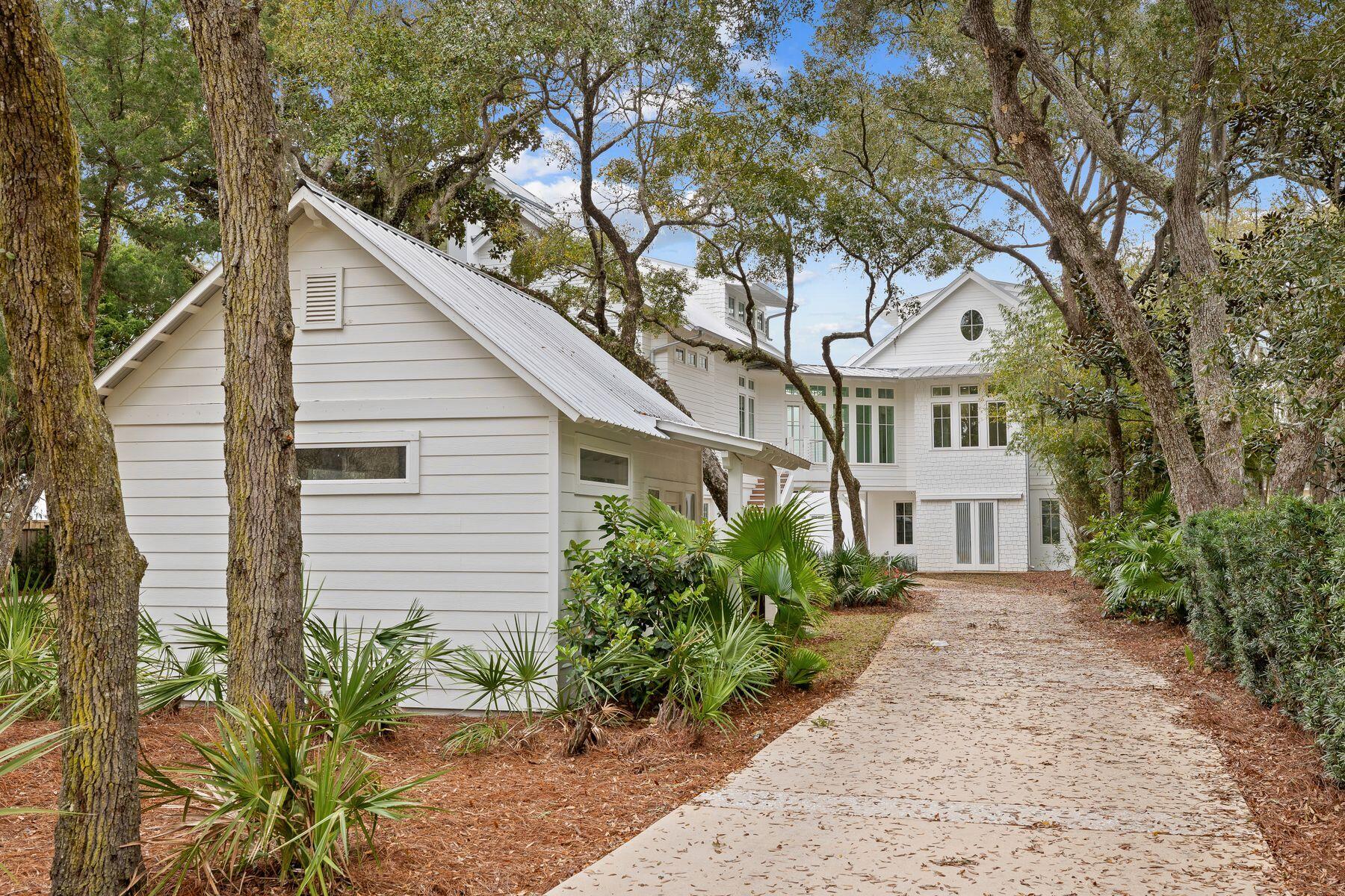 TURQUOISE BEACH - Residential