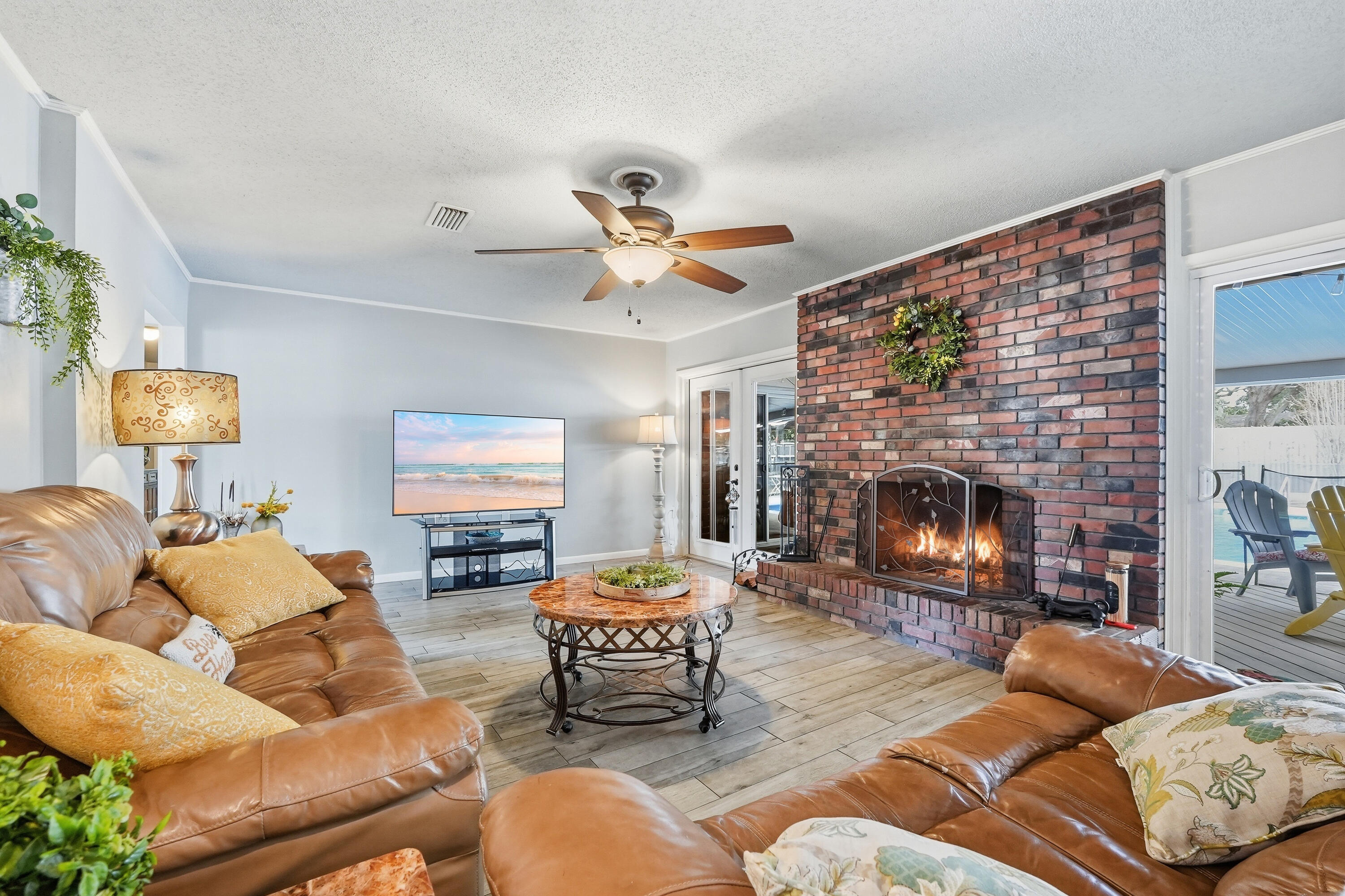 POQUITO BAYOU - Residential