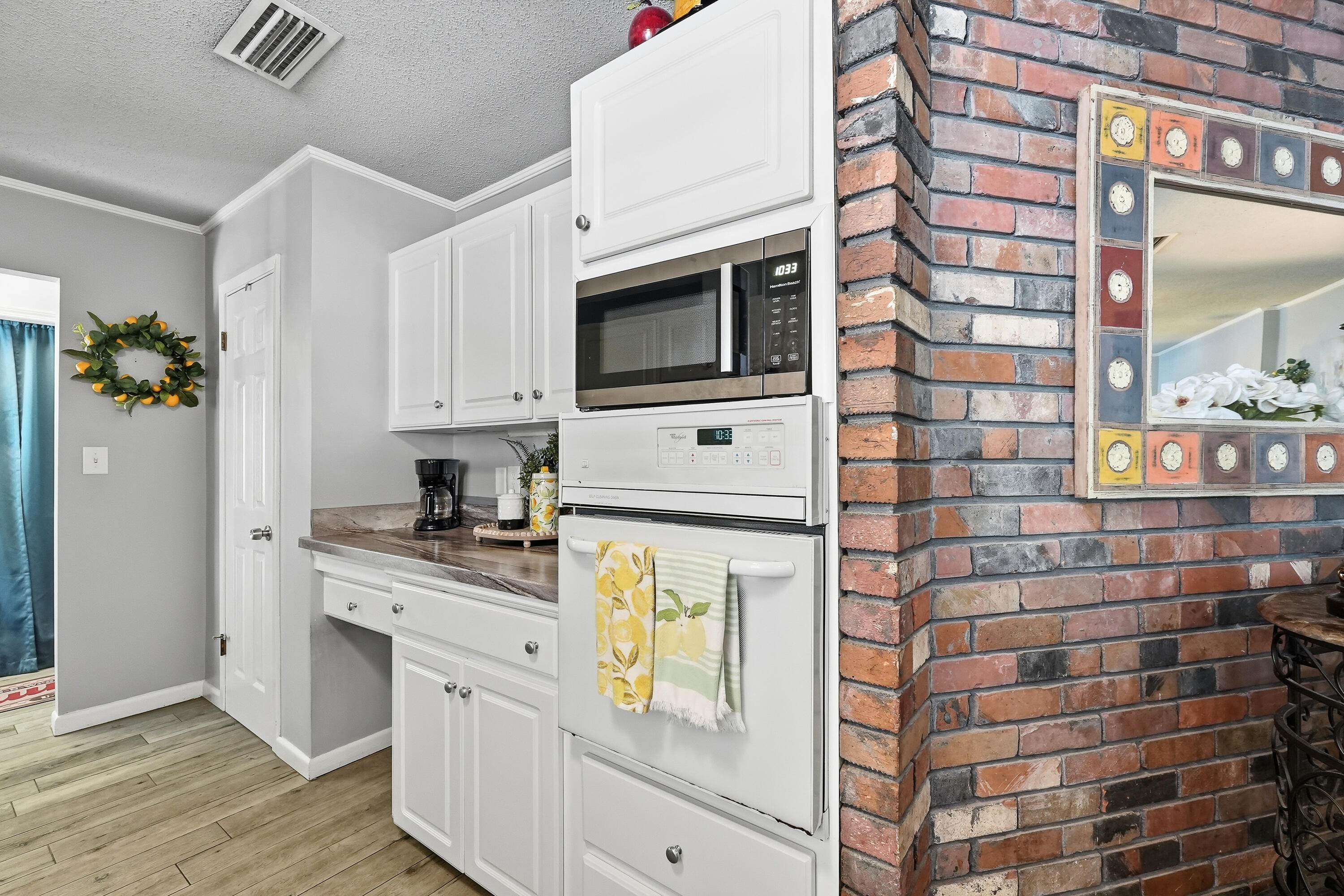 POQUITO BAYOU - Residential