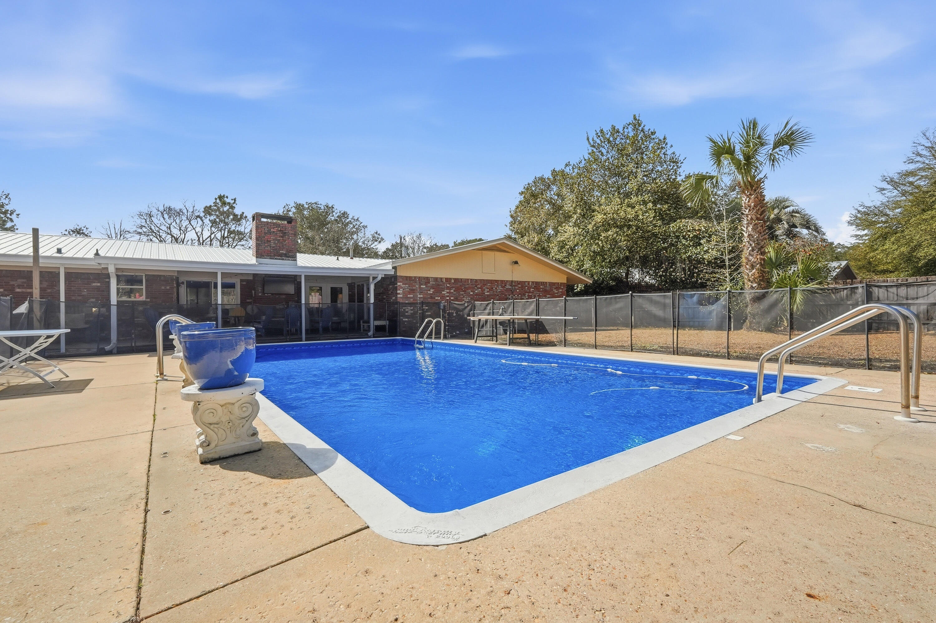 POQUITO BAYOU - Residential