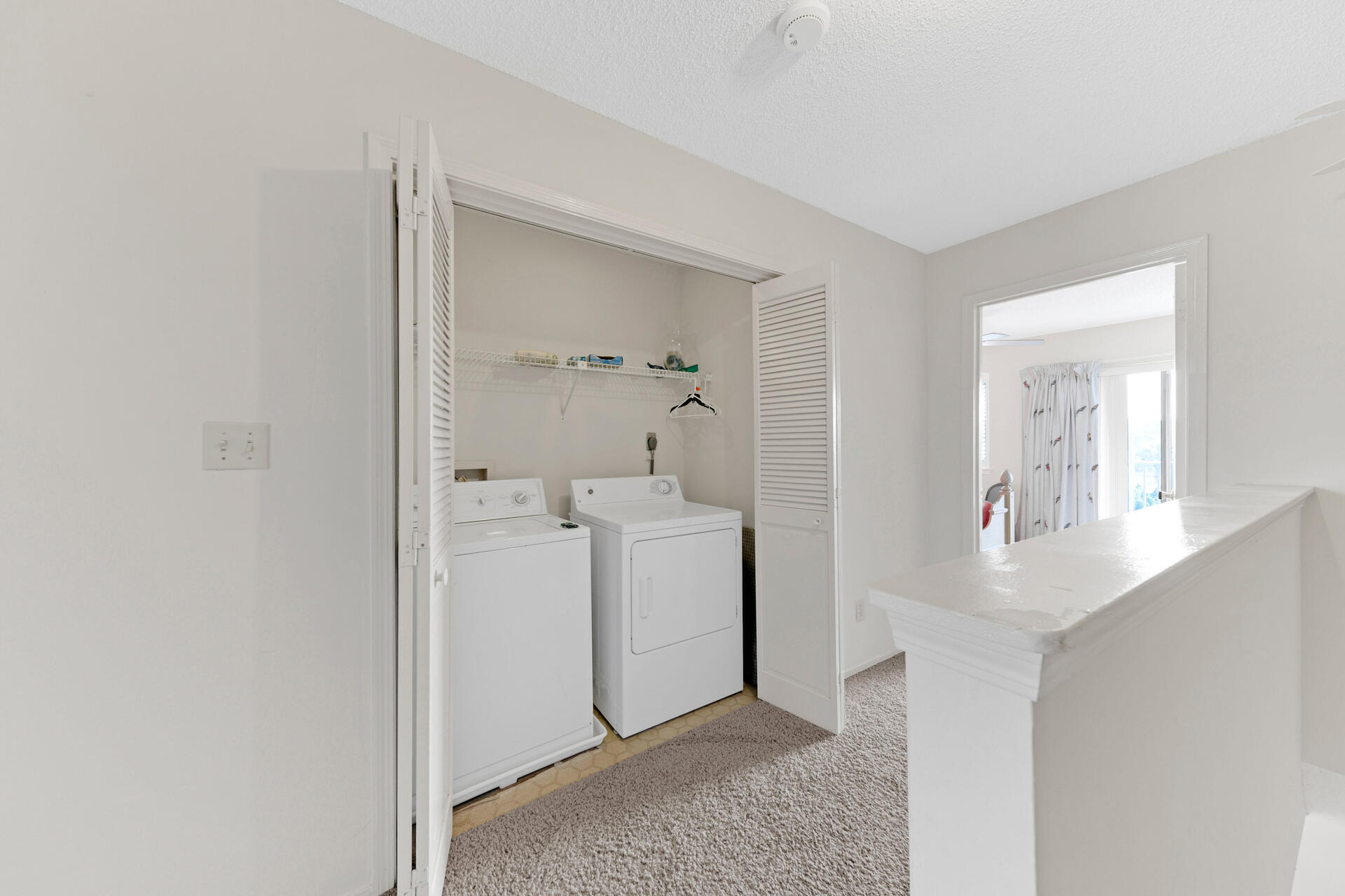 SANDPRINTS CONDO - Residential