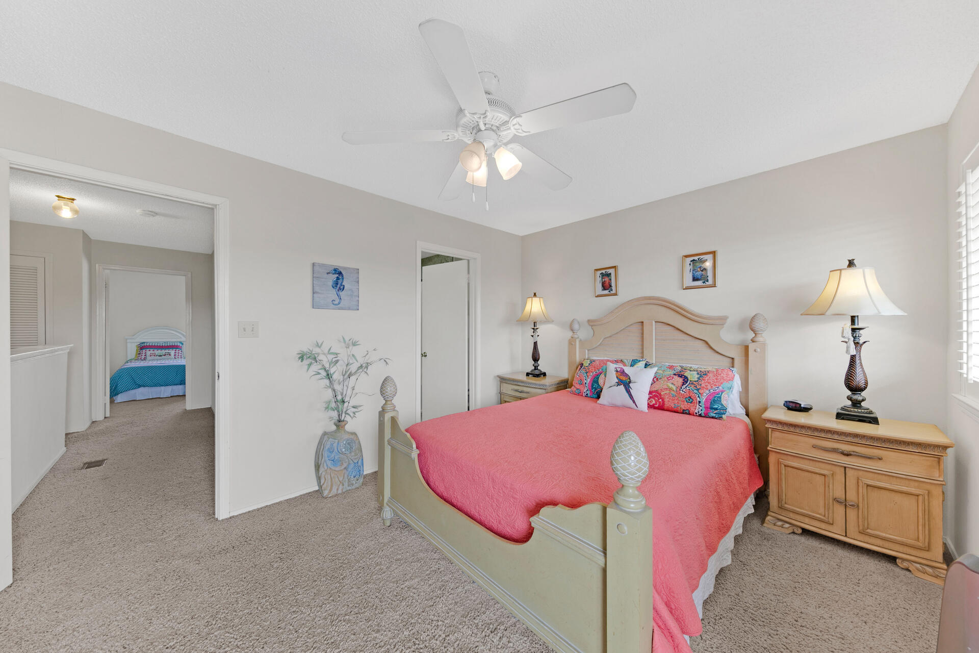 SANDPRINTS CONDO - Residential