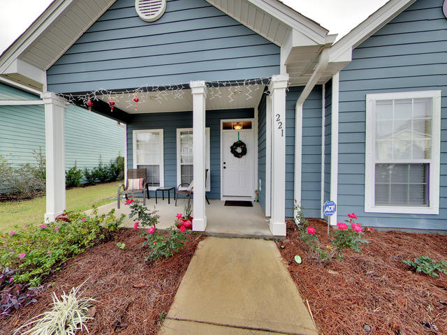 WATER OAKS - Residential