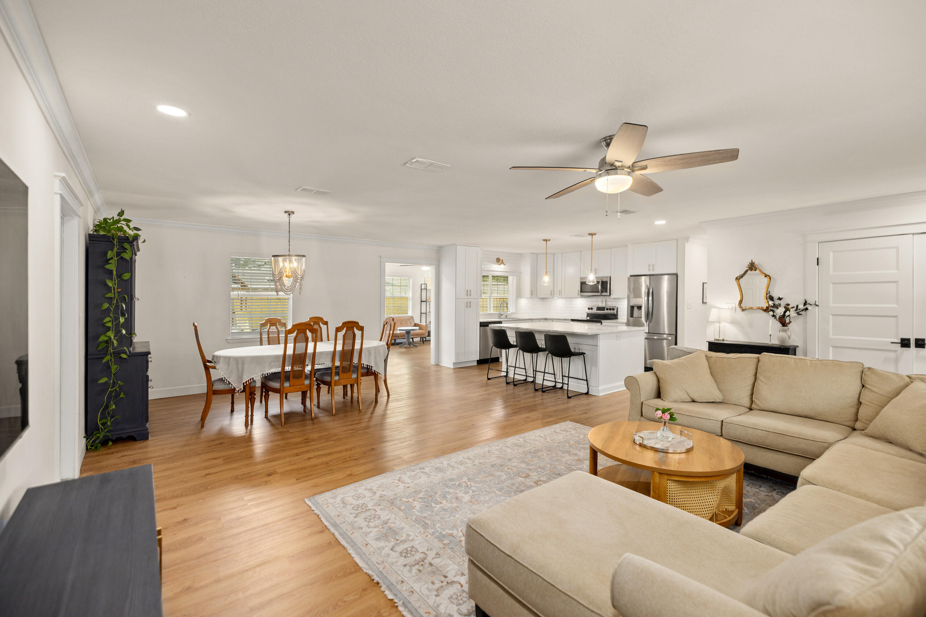 KENWOOD S/D 1ST ADDN - Residential