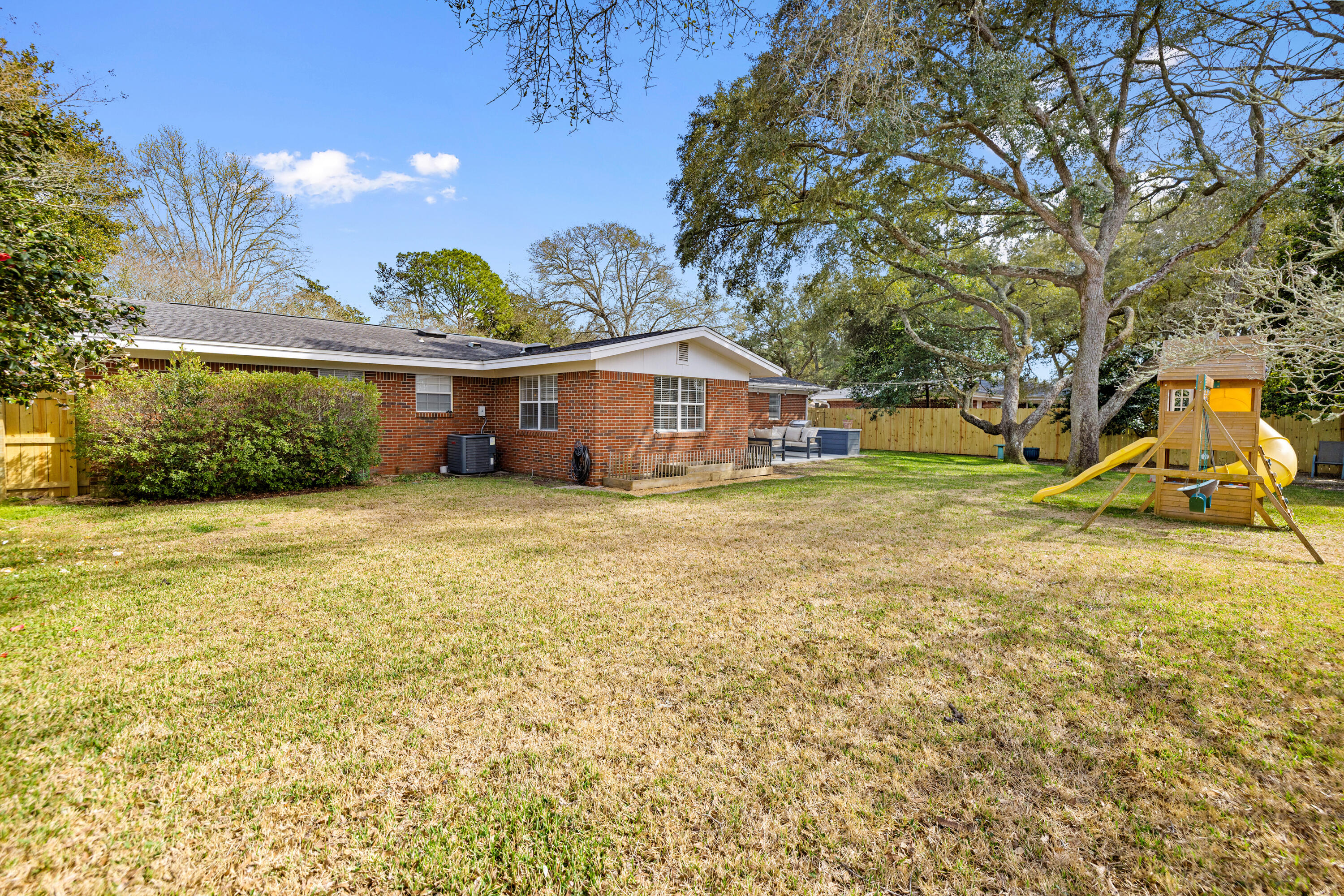 KENWOOD S/D 1ST ADDN - Residential