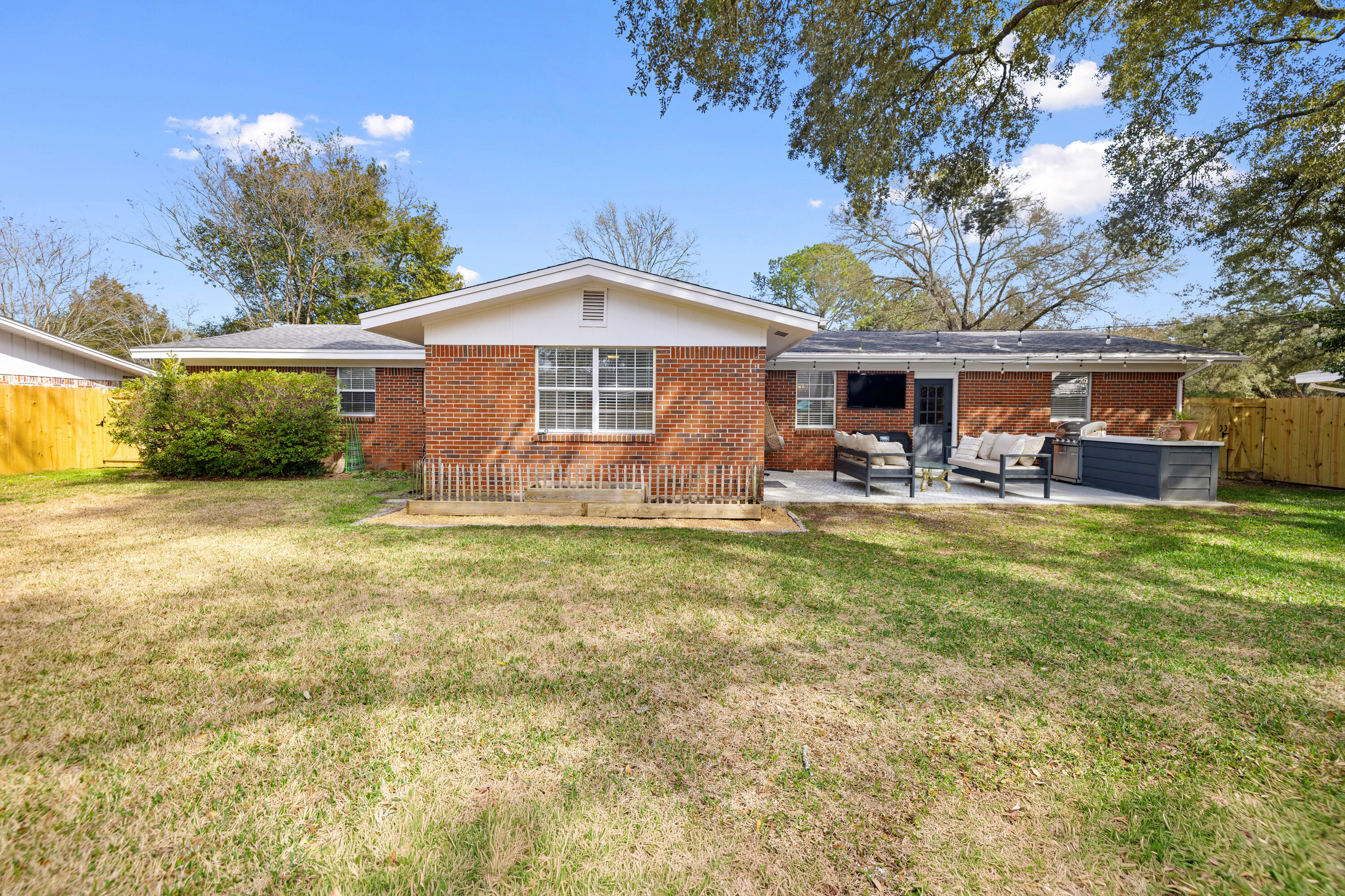 KENWOOD S/D 1ST ADDN - Residential