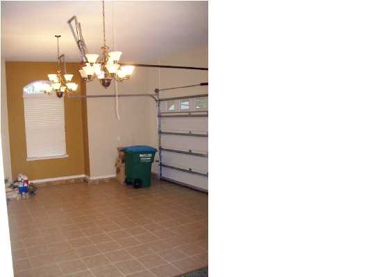 FOX VALLEY - Residential