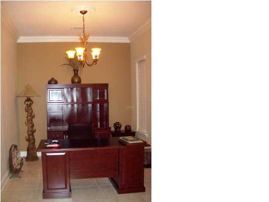FOX VALLEY - Residential